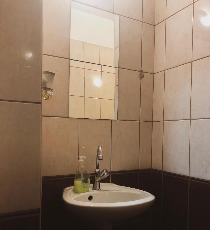 Appartamento Whole Basement Former Pub3 For Bachelor / Bachelorette Party *