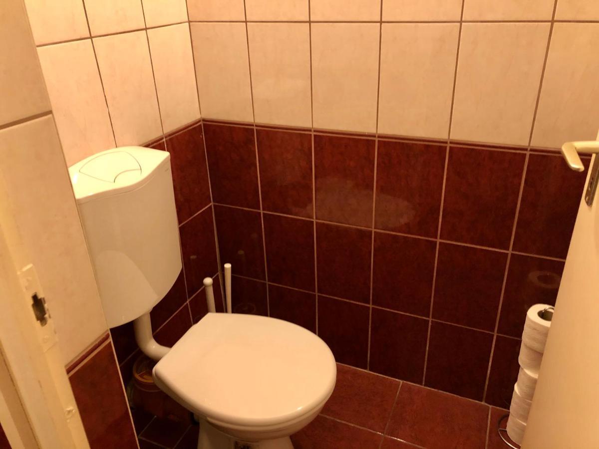 Apartamento Whole Basement Former Pub3 For Bachelor / Bachelorette Party Budapest