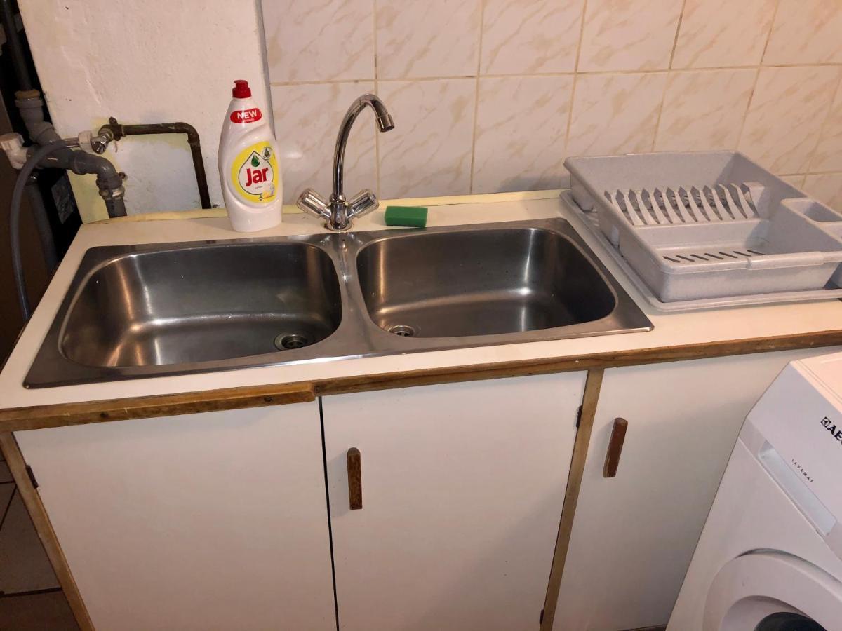 Appartement Whole Basement Former Pub3 For Bachelor / Bachelorette Party *